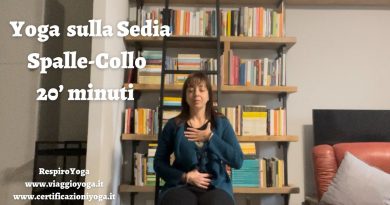 yoga sulla sedia