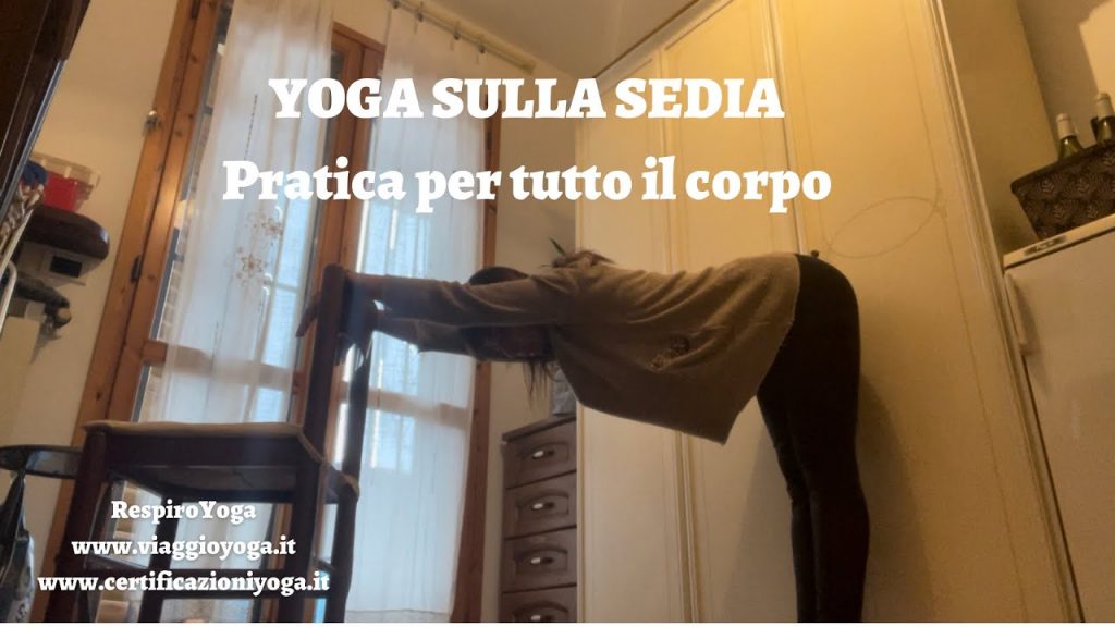 Yoga sulla sedia